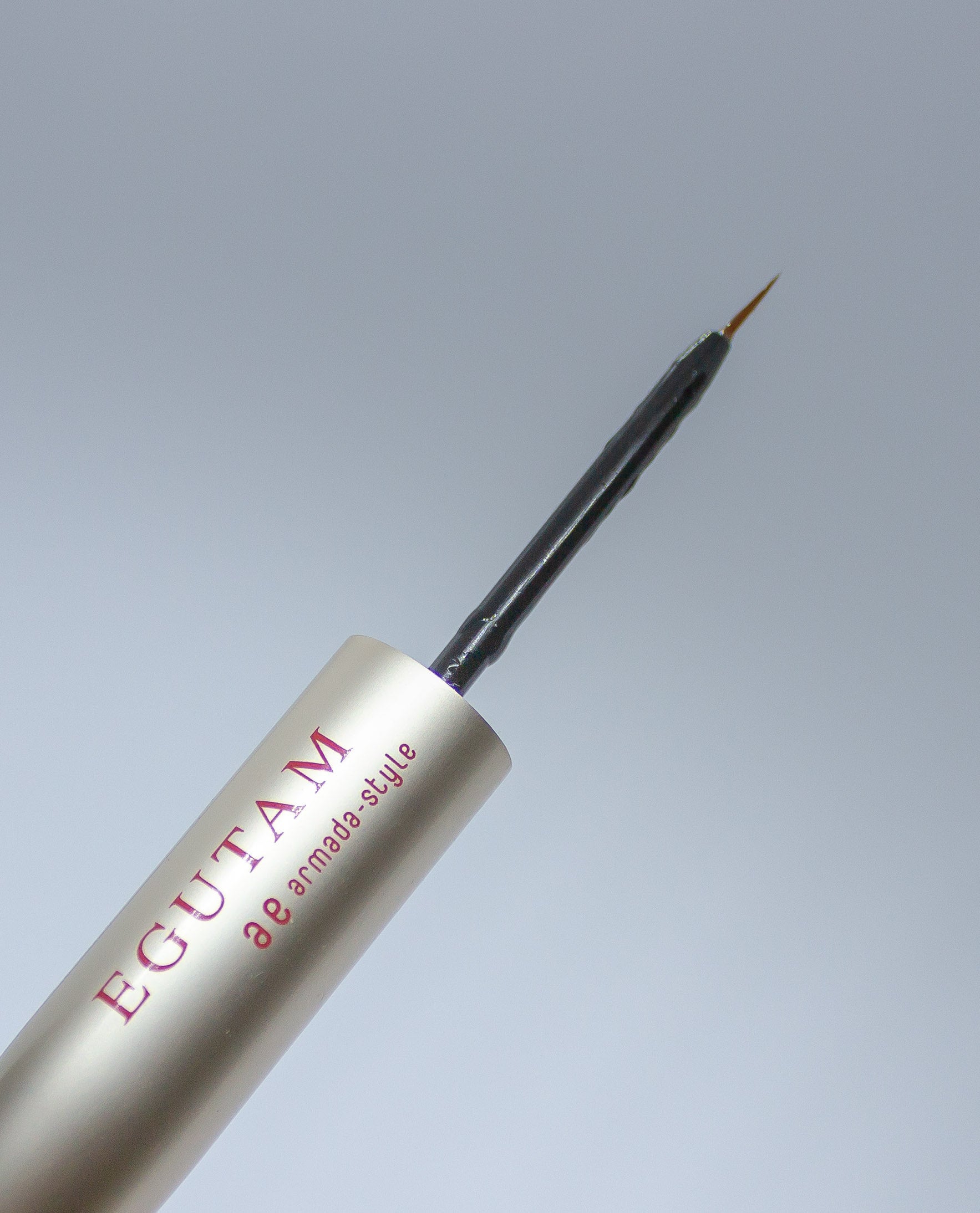 イチゴ EGUTAM eyelash serum プレミアム エグータムプレミアムまつ毛美容液 - LeRiad -ル・リアド-